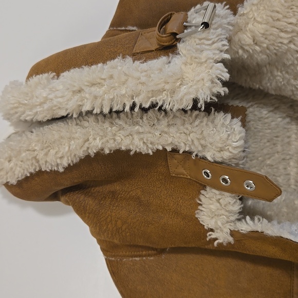 NVLT SHEARLIN FAUX LEATHER JACKET IN SMALL - Picture 4 of 8